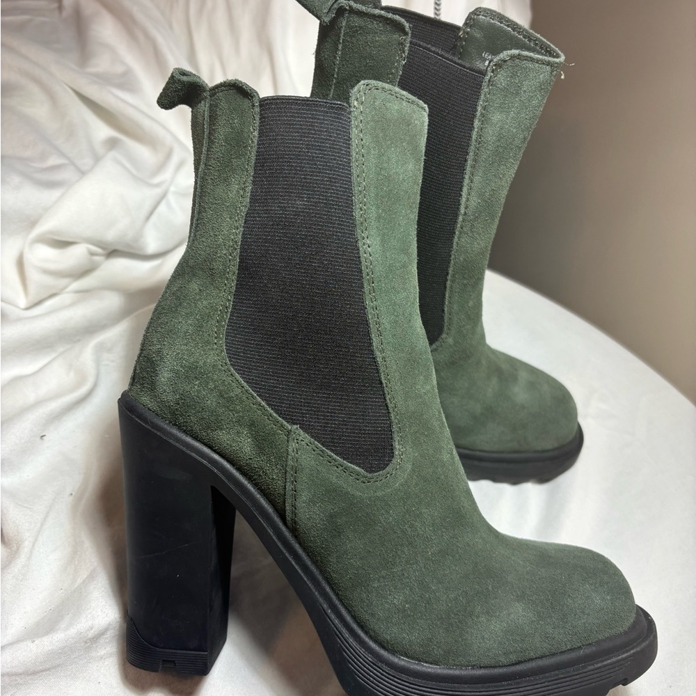 Nine West Forest Green Suede Ankle Boots
